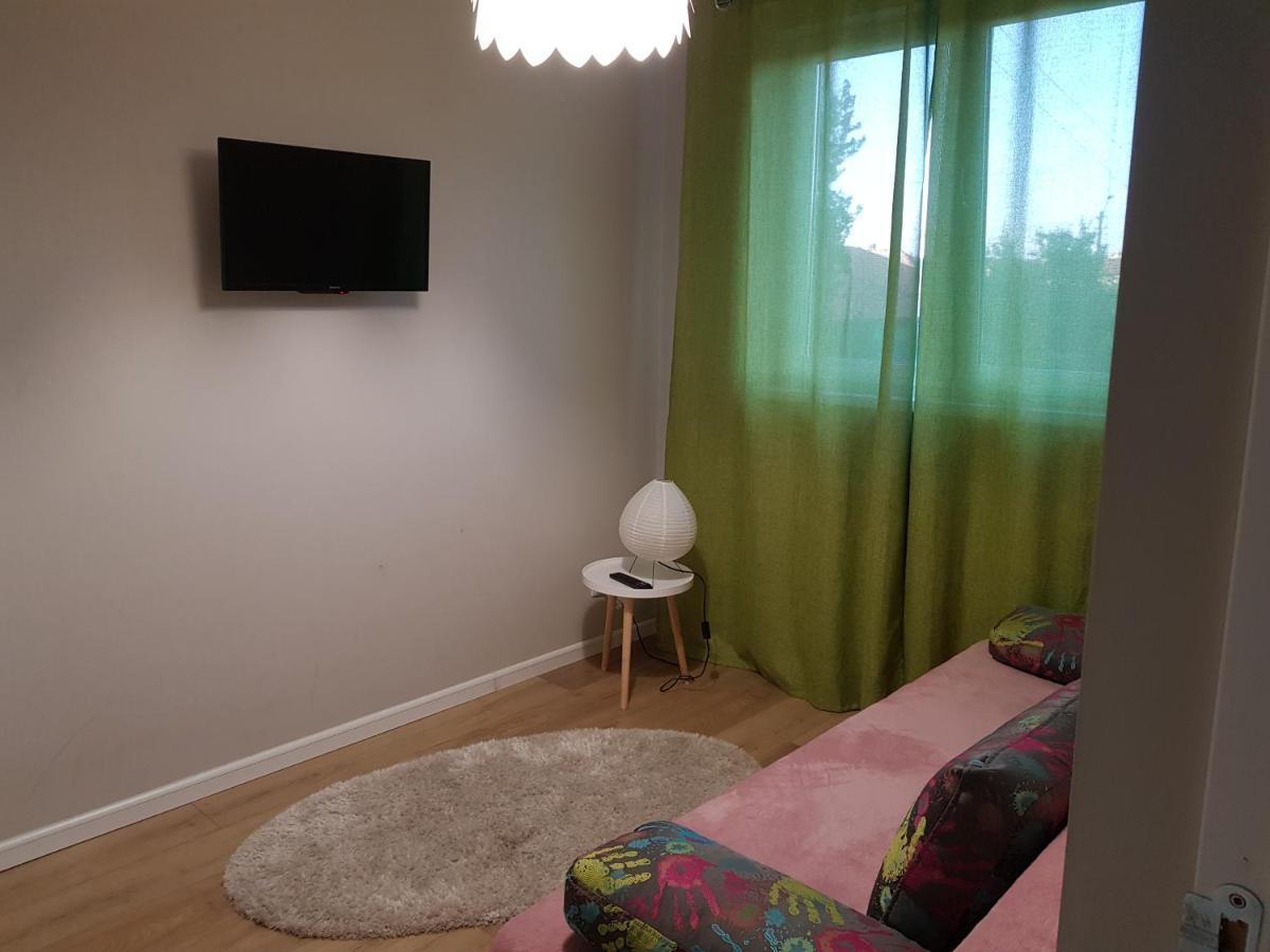Sunshine Apartament Târgu-Mureş 객실 사진